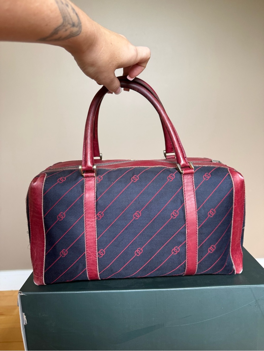 Vintage 1970s Gucci Monogram Canvas Boston Bag - Picture 7 of 14